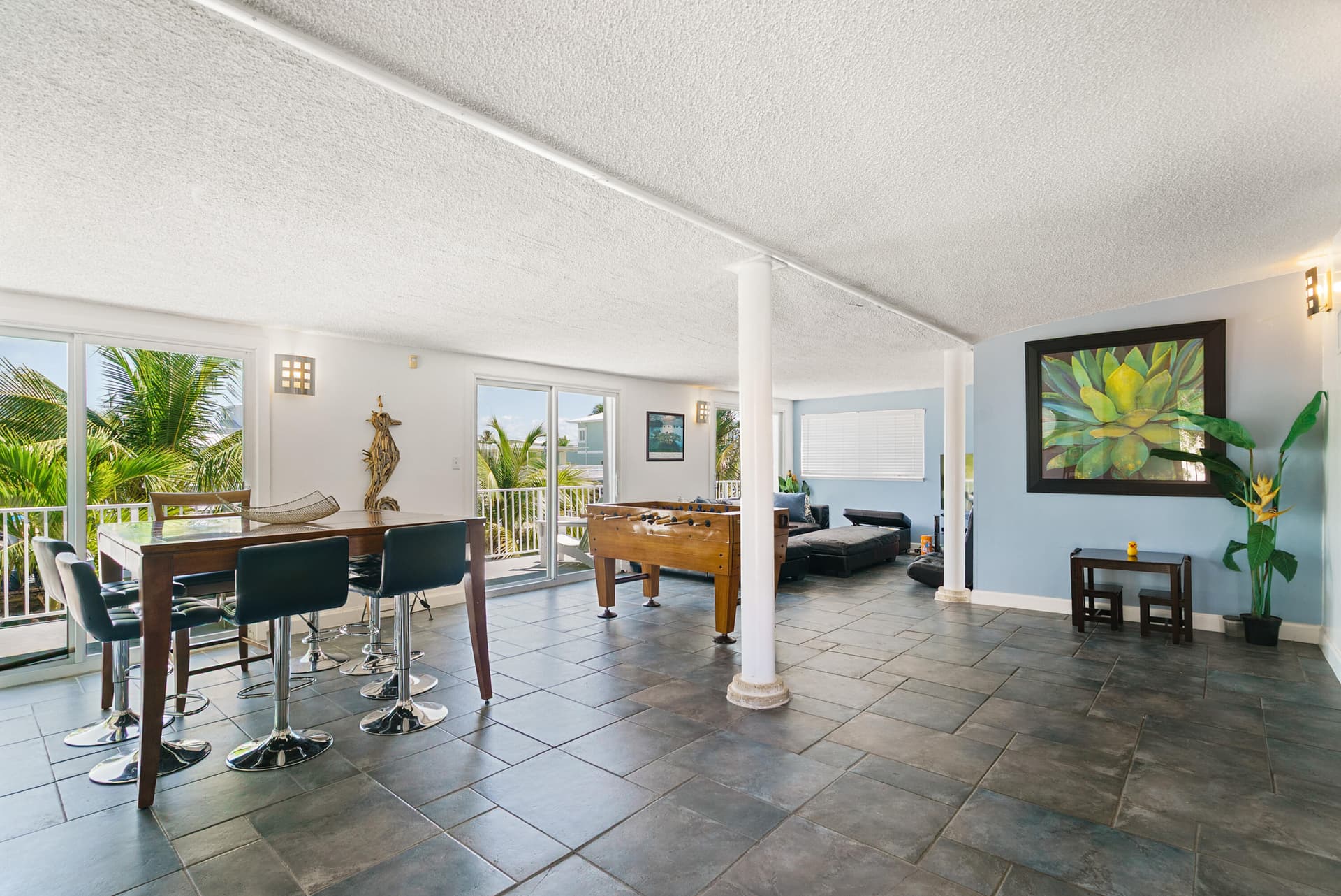 189 Ocean Drive photo 23