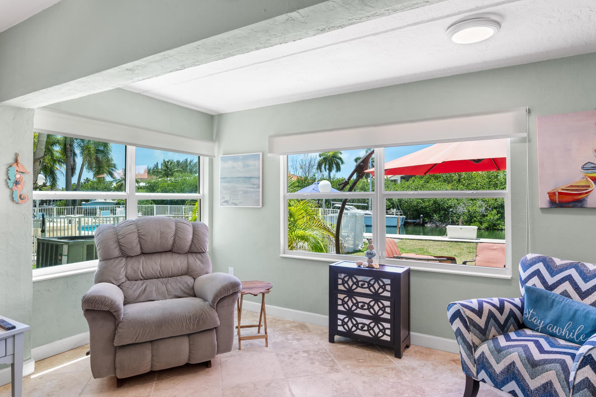 591 Sombrero Beach Road APT 1B photo 6