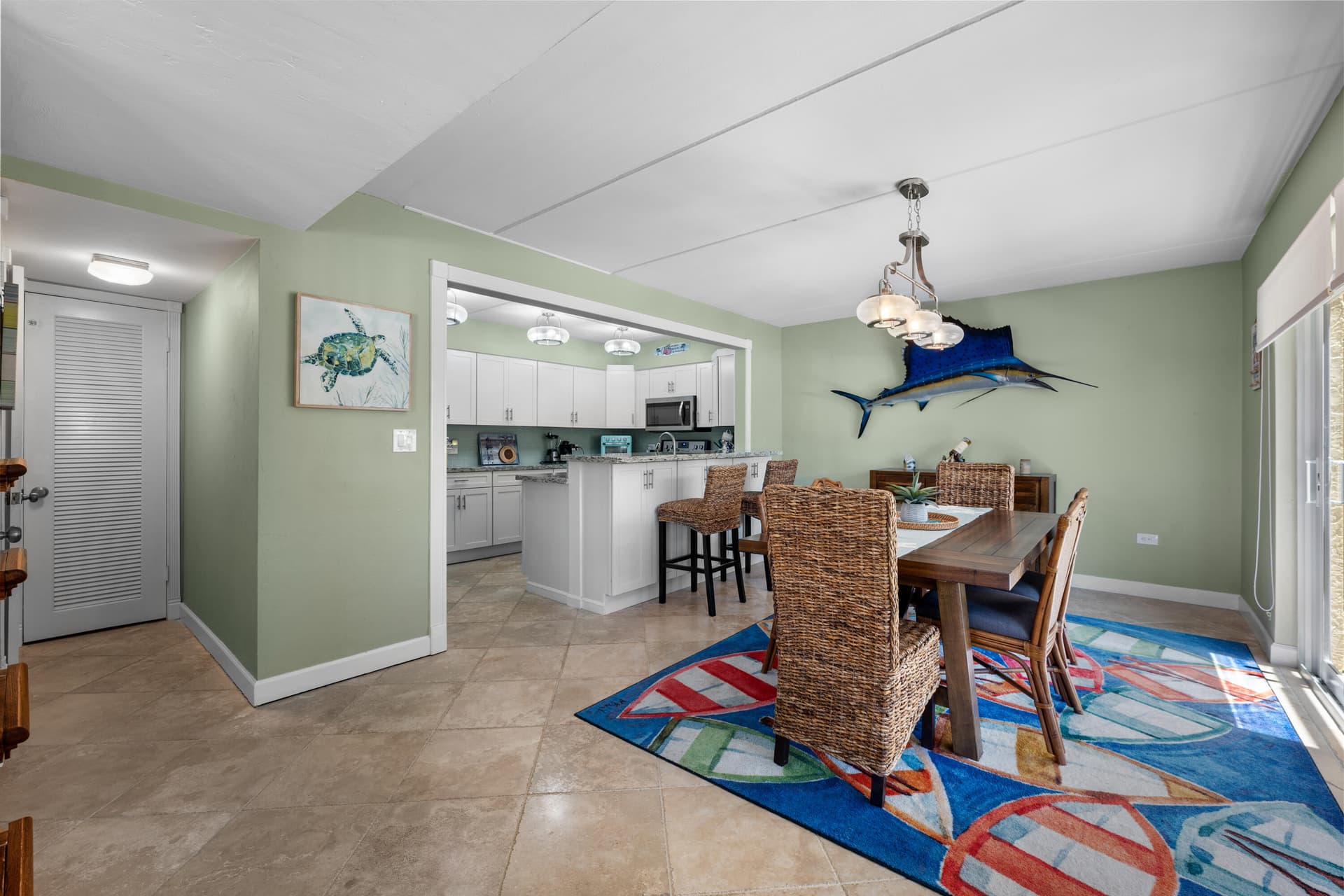 591 Sombrero Beach Road APT 1B photo 11