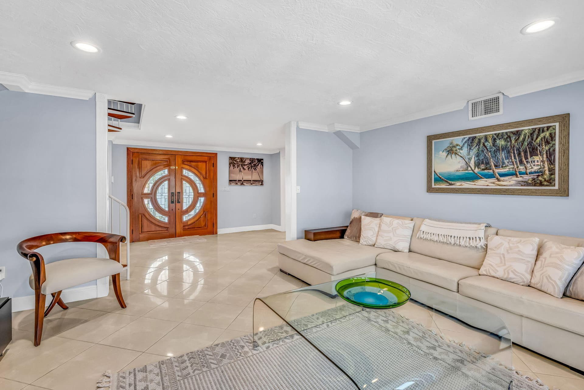 437 Laguna Avenue photo 7