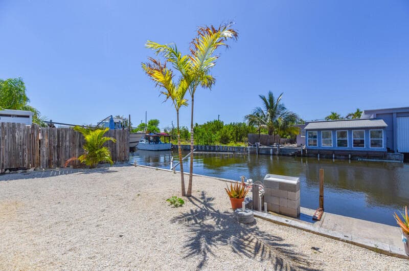 31342 Avenue I photo 7