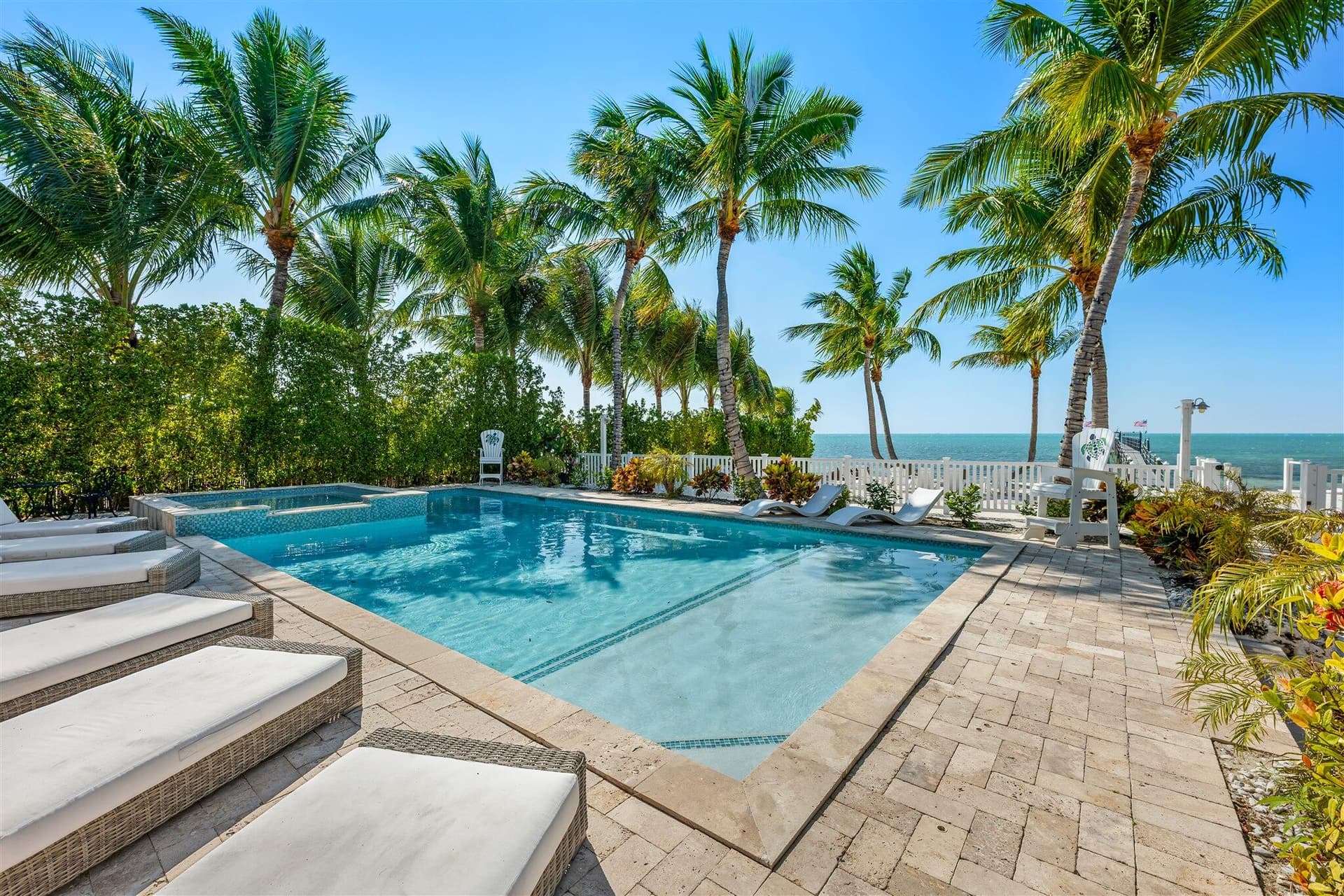 65760 Overseas Highway photo 5