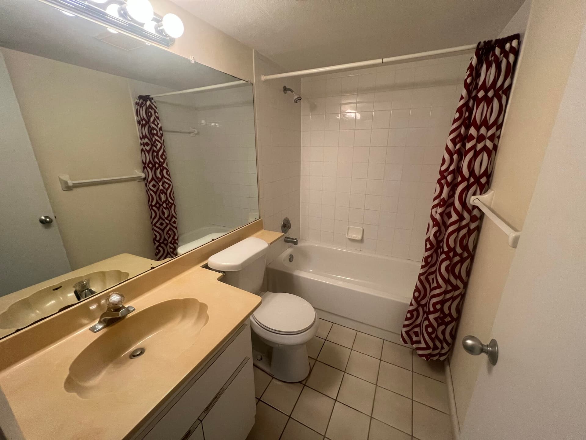 135 Coco Plum Drive APT 3B photo 16