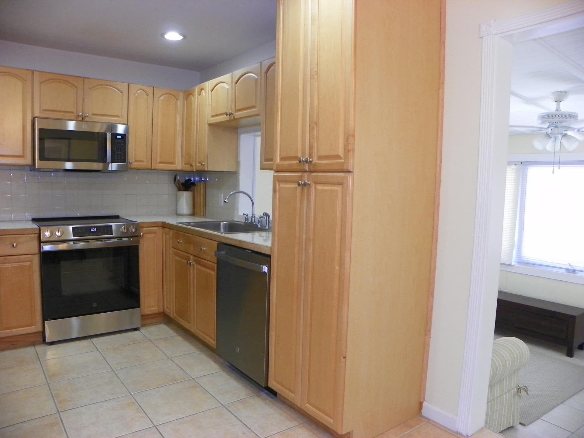 29544 Independence Avenue photo 7