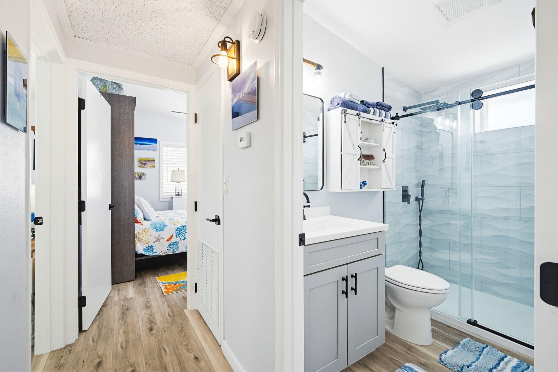 3674 S Seas Street photo 14
