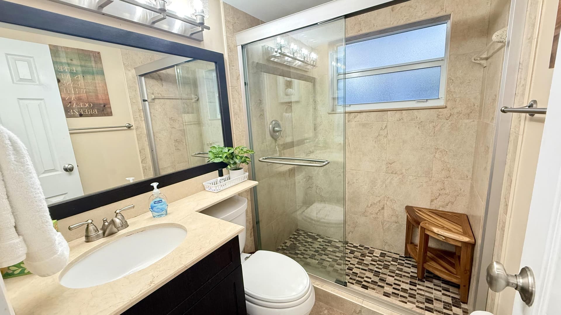 88500 Overseas Highway APT 317 photo 12