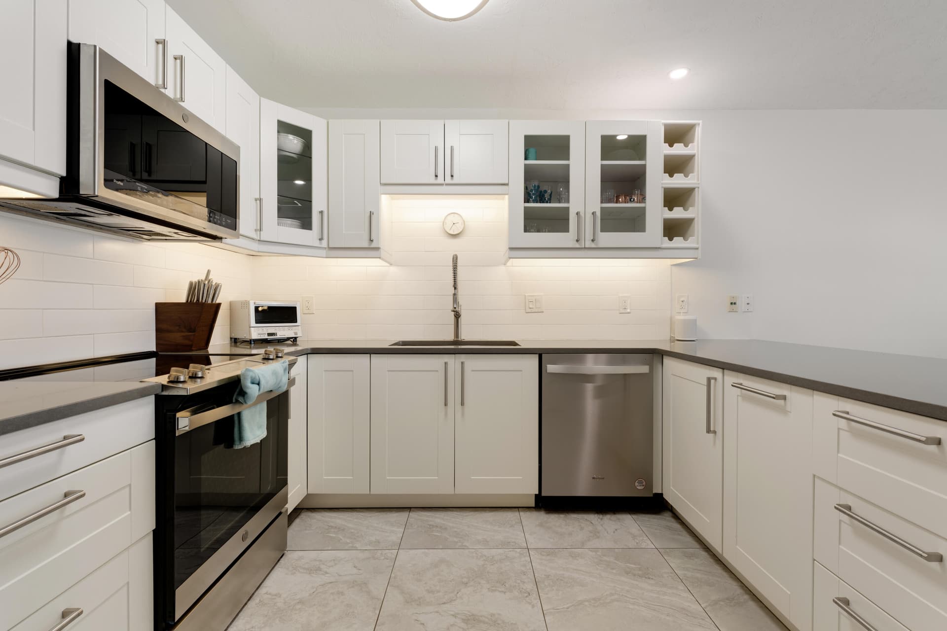440 9th Street photo 13