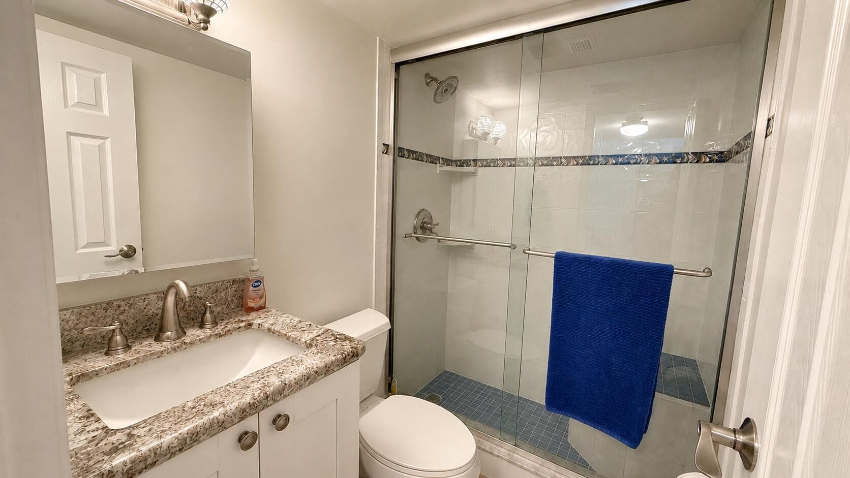 88500 Overseas Highway APT 424 photo 11