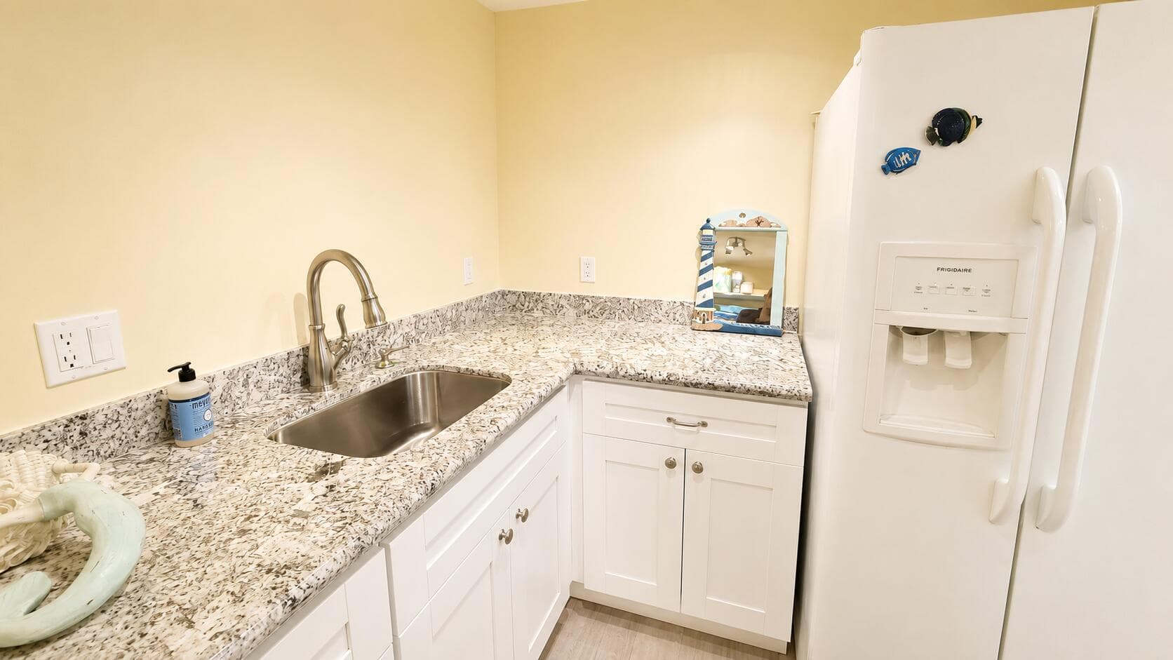 88500 Overseas Highway APT 424 photo 15