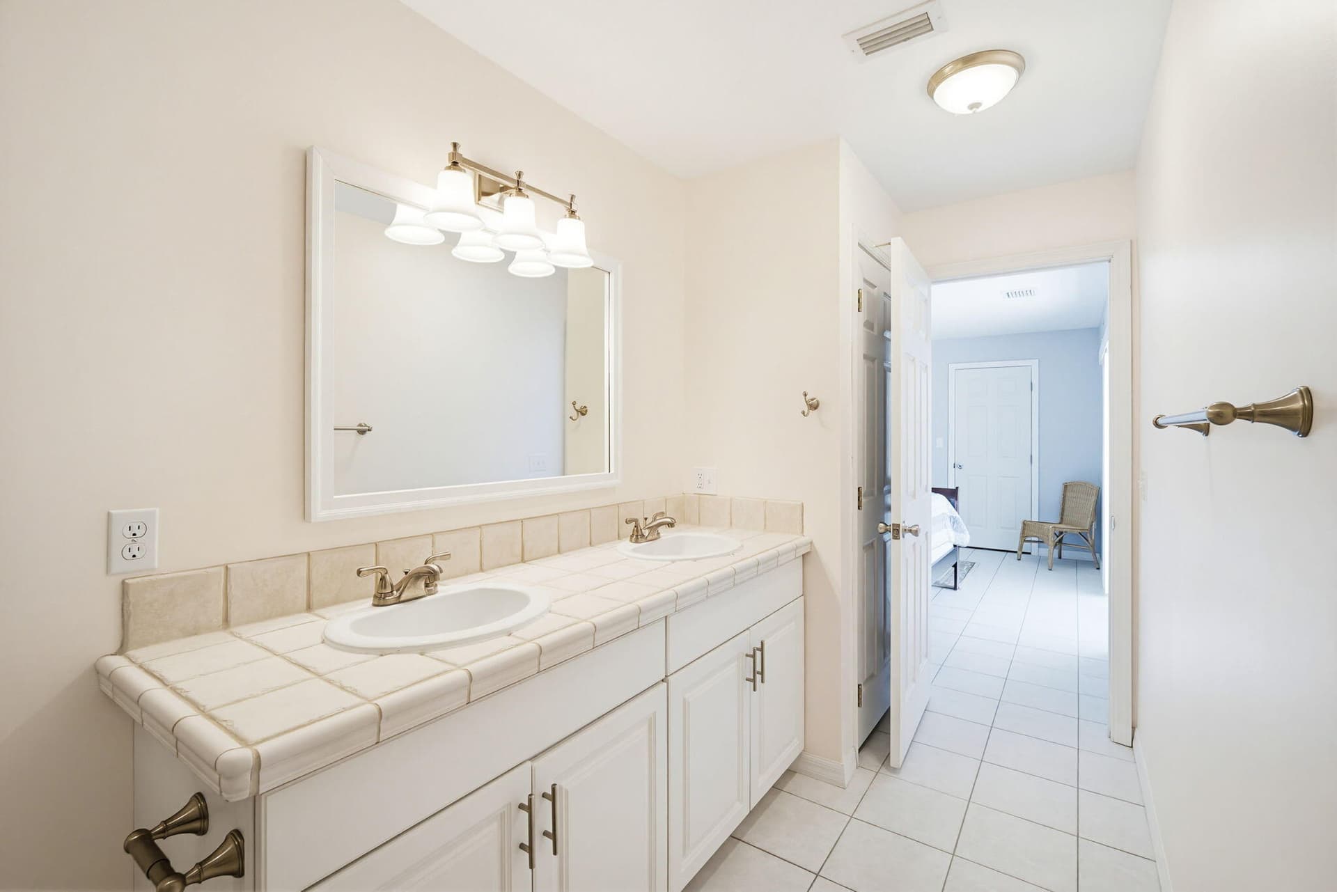 17286 Jamaica Lane photo 20
