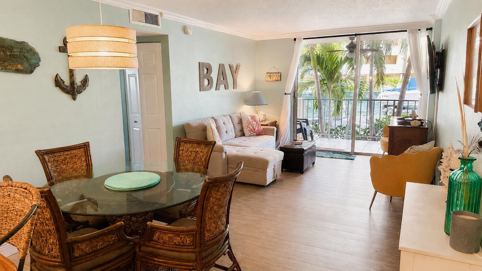 88500 Overseas Highway APT 108 photo 1