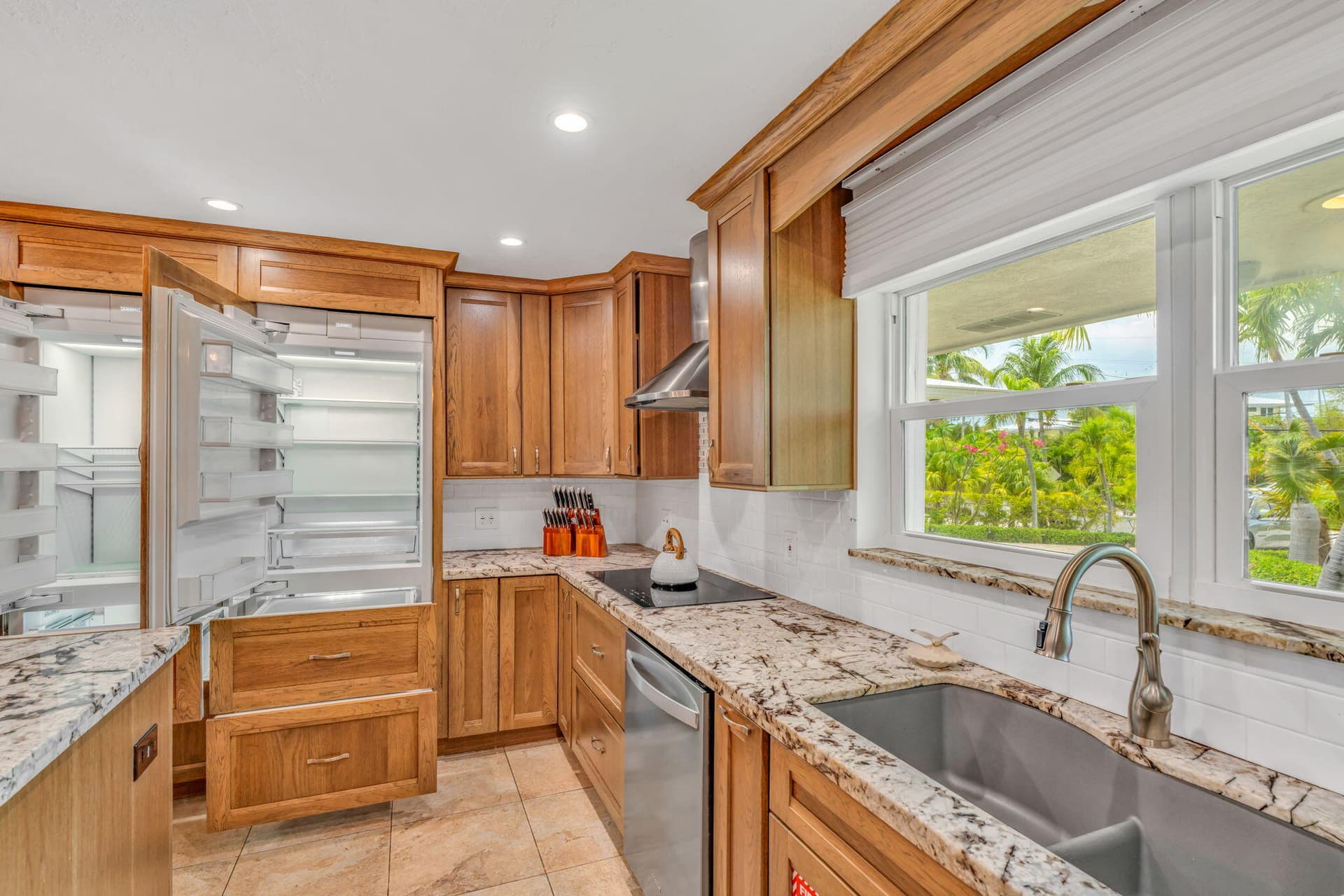 2919 Sombrero Blvd photo 22