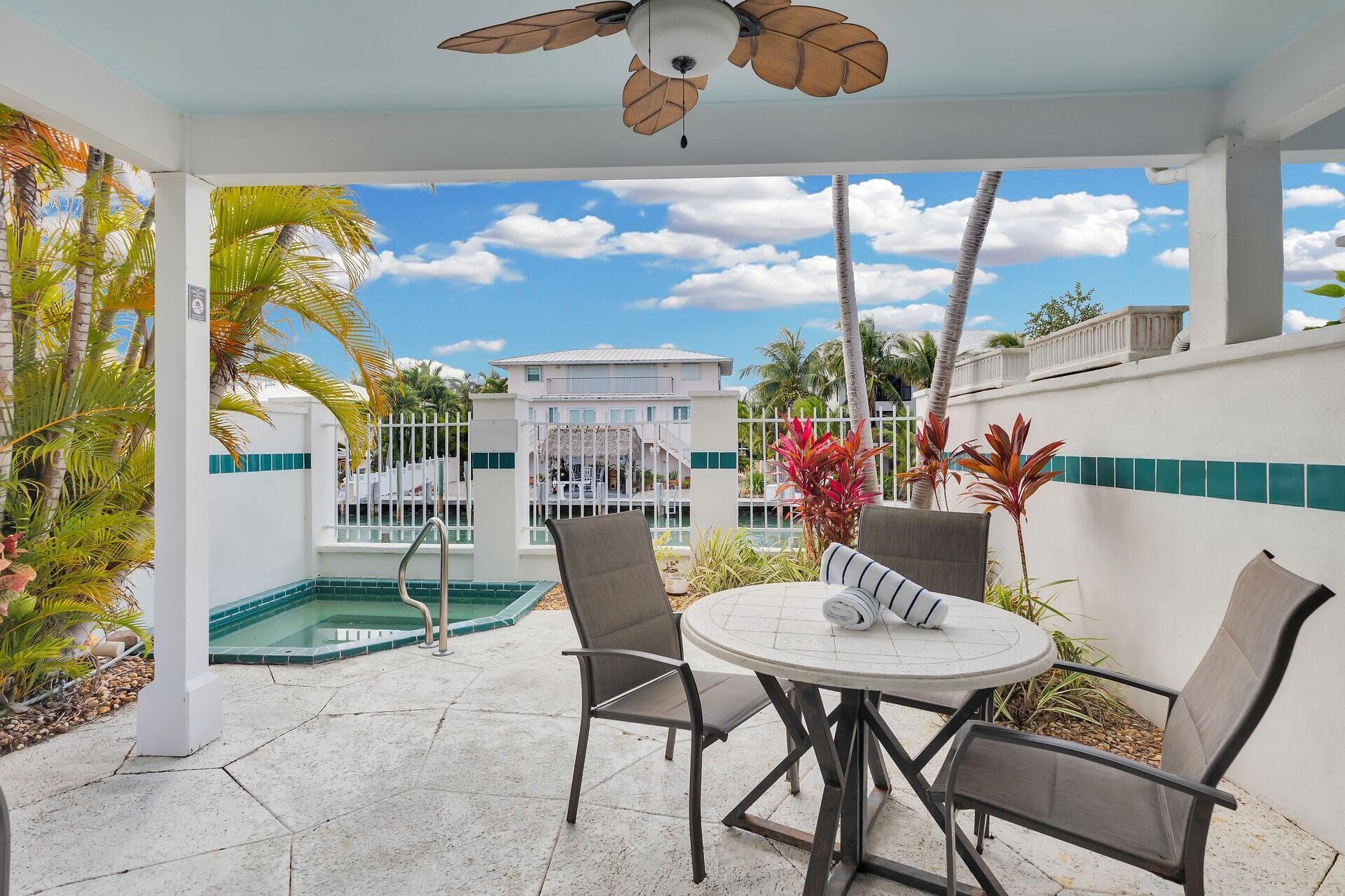 7006 Harbor Village Drive photo 13