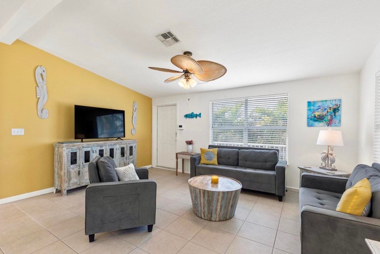 157 Mars Lane photo 10