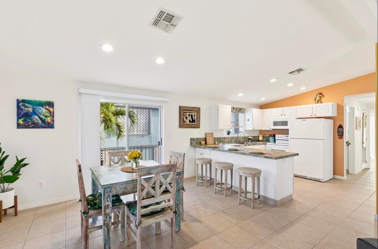 157 Mars Lane photo 14
