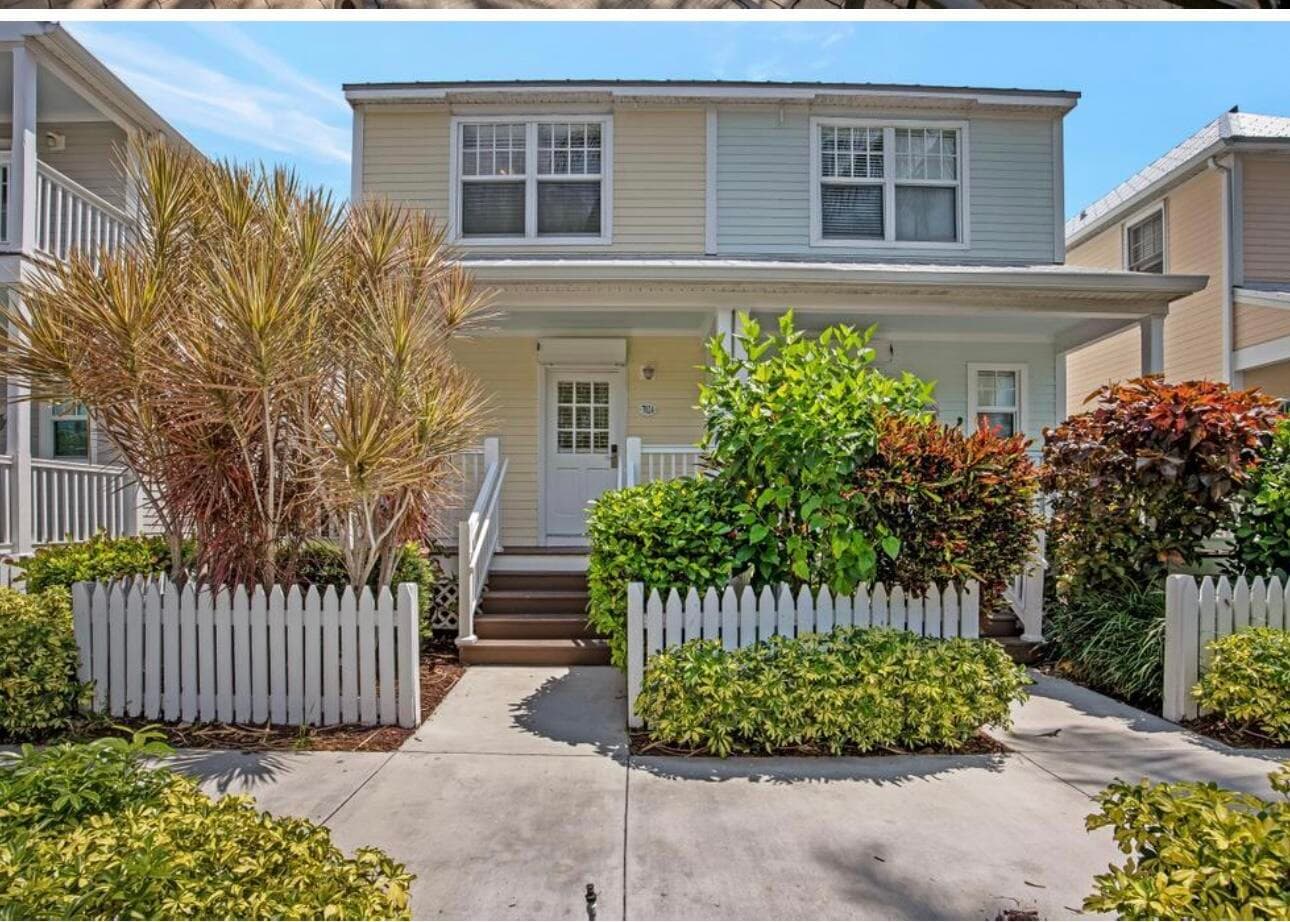 7024 Harbor Village Drive photo 5