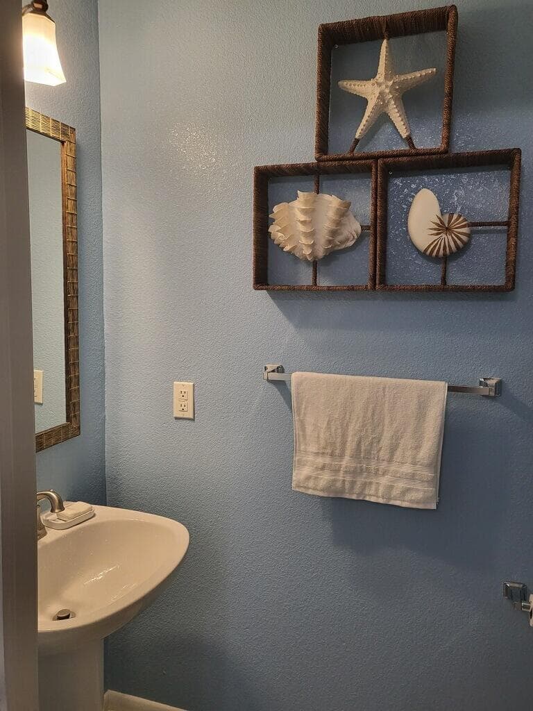 7024 Harbor Village Drive photo 9