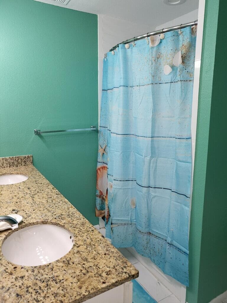 7024 Harbor Village Drive photo 11