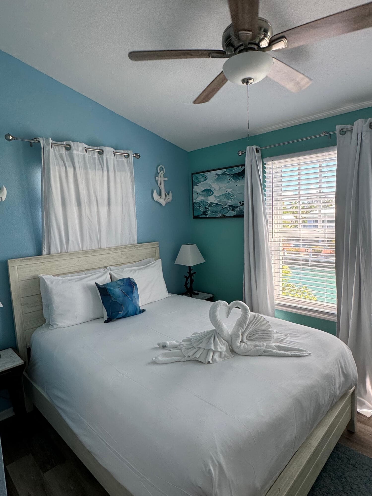 7024 Harbor Village Drive photo 20