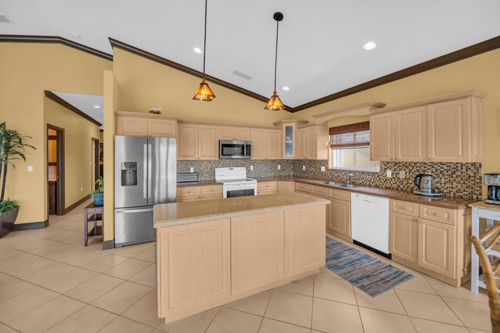 316 Woods Avenue photo 10