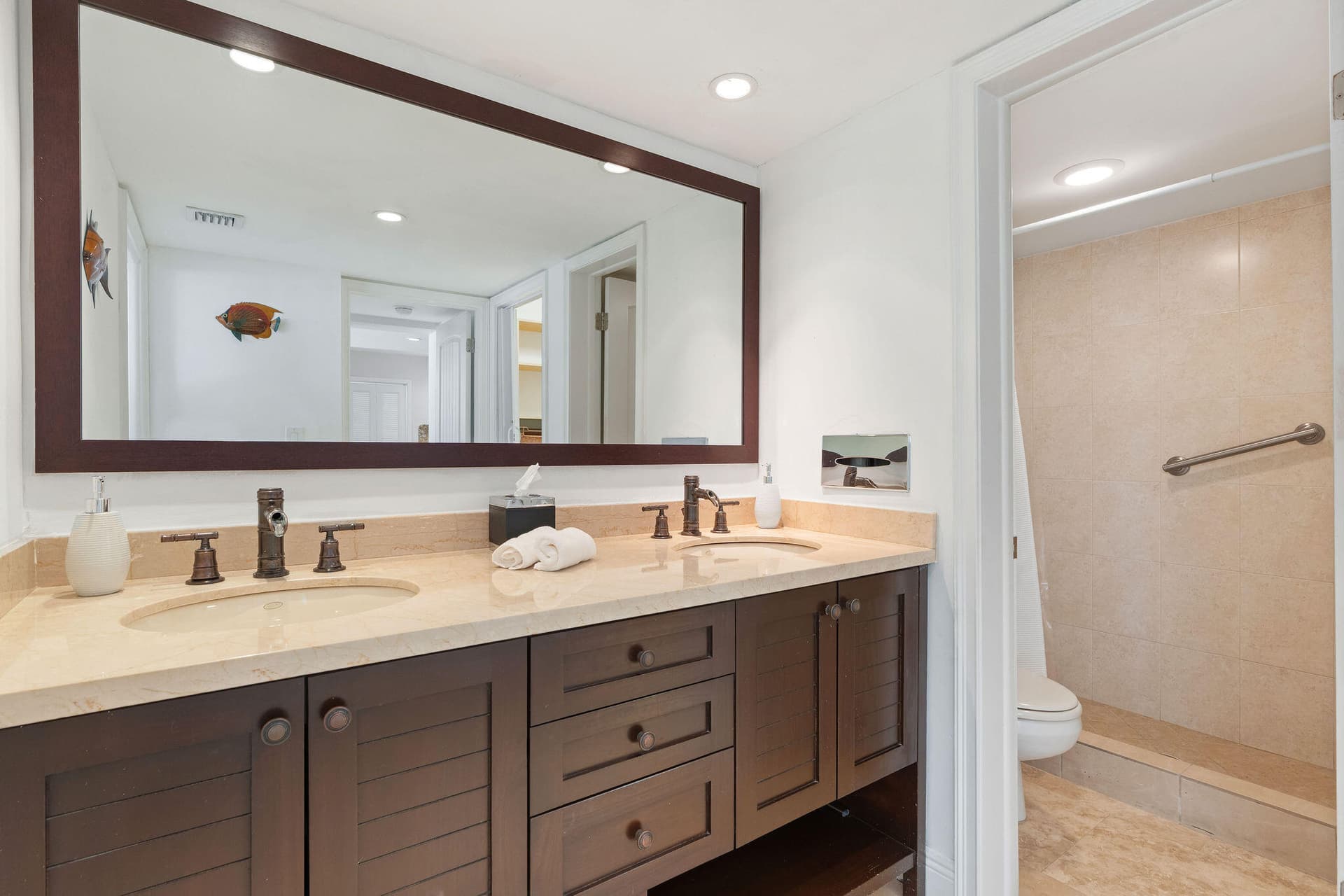 104500 Overseas Highway B102 photo 7