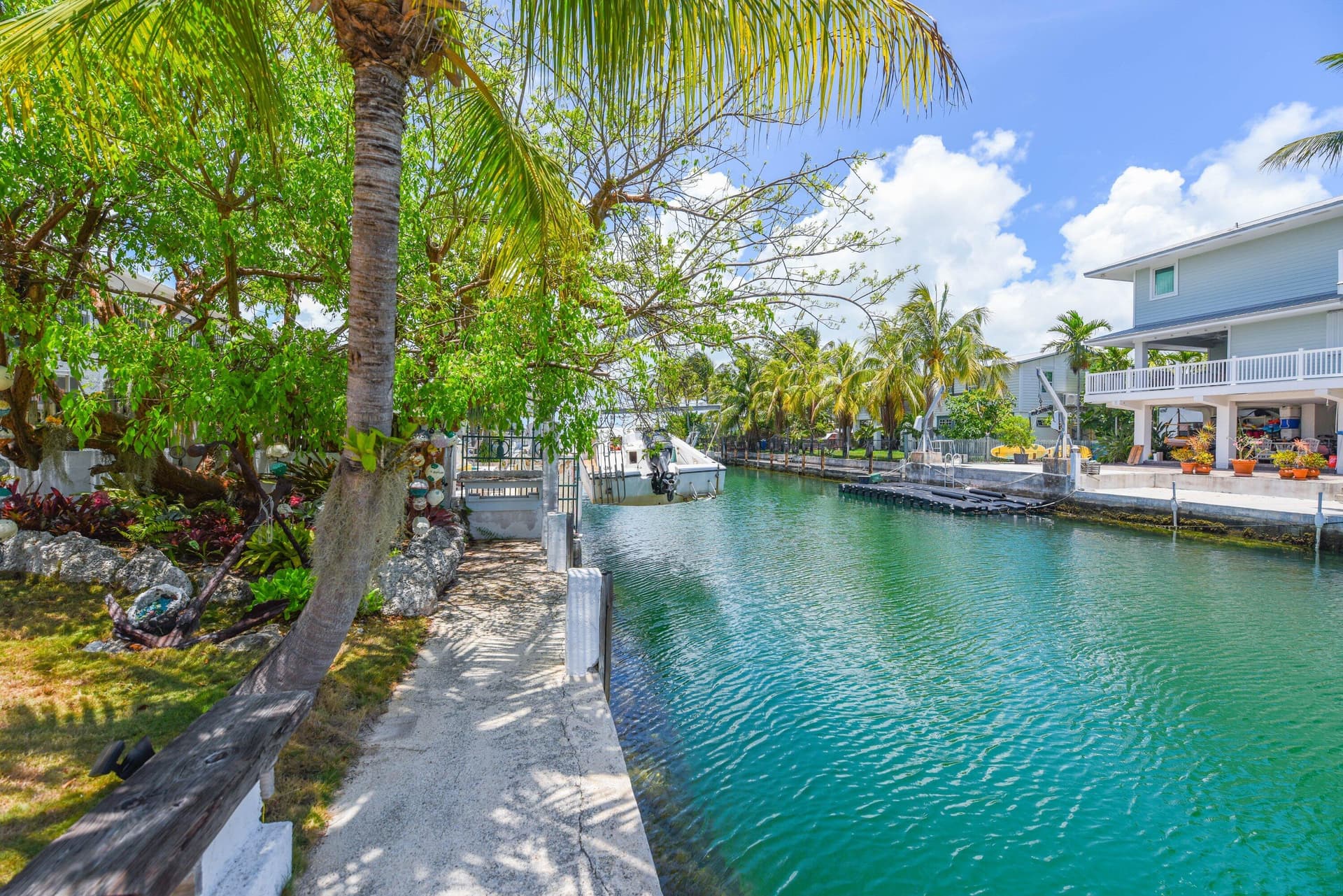24 Tamarind Drive photo 4