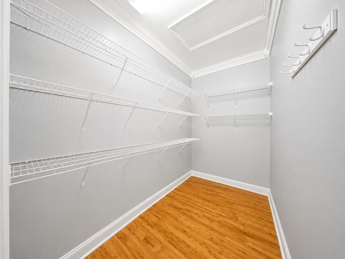 21023 2nd Avenue photo 19