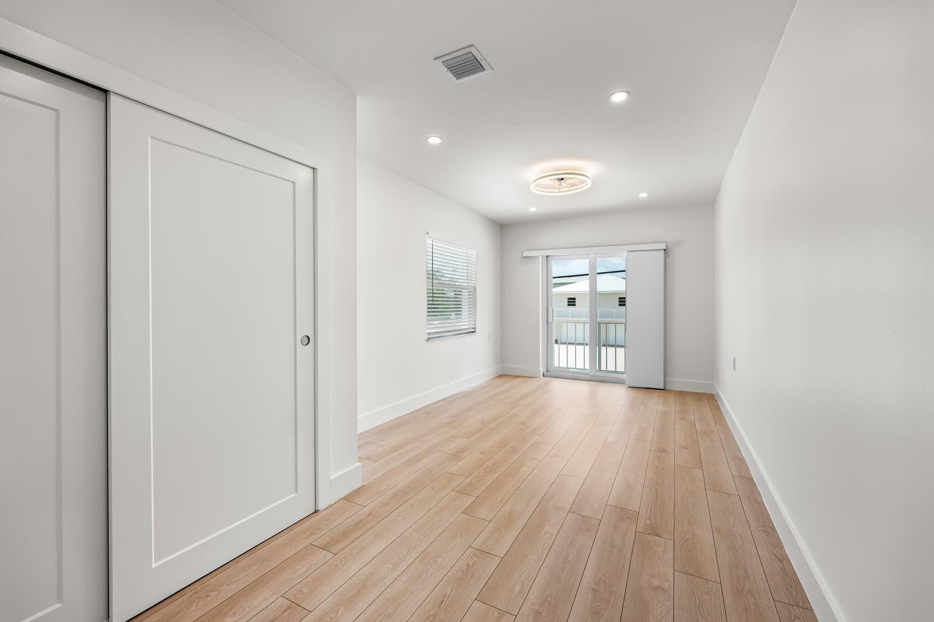248 W Seaview Drive photo 15