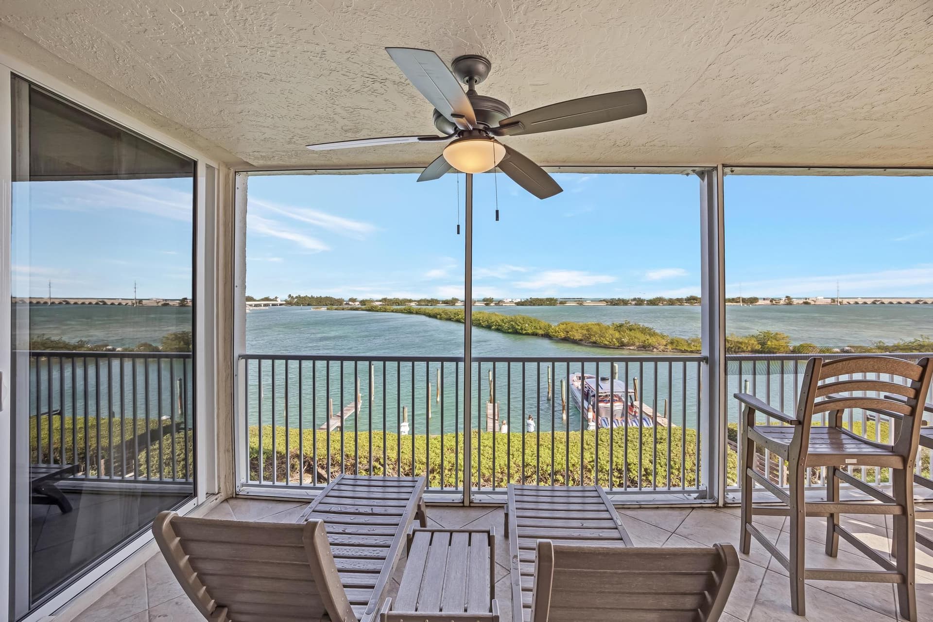 4303 Marina Villas Drive photo 13