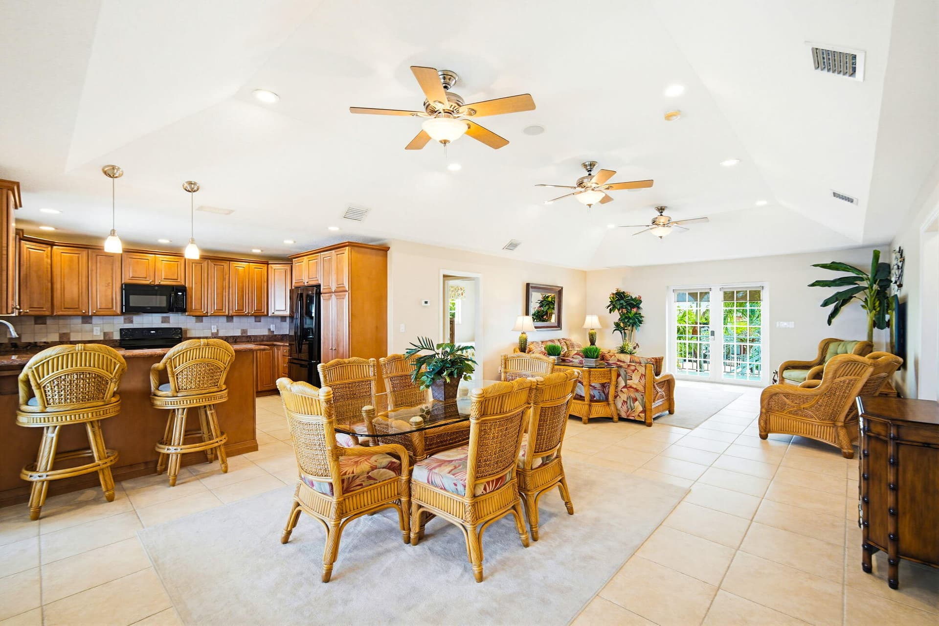 27348 Dominica Lane photo 9