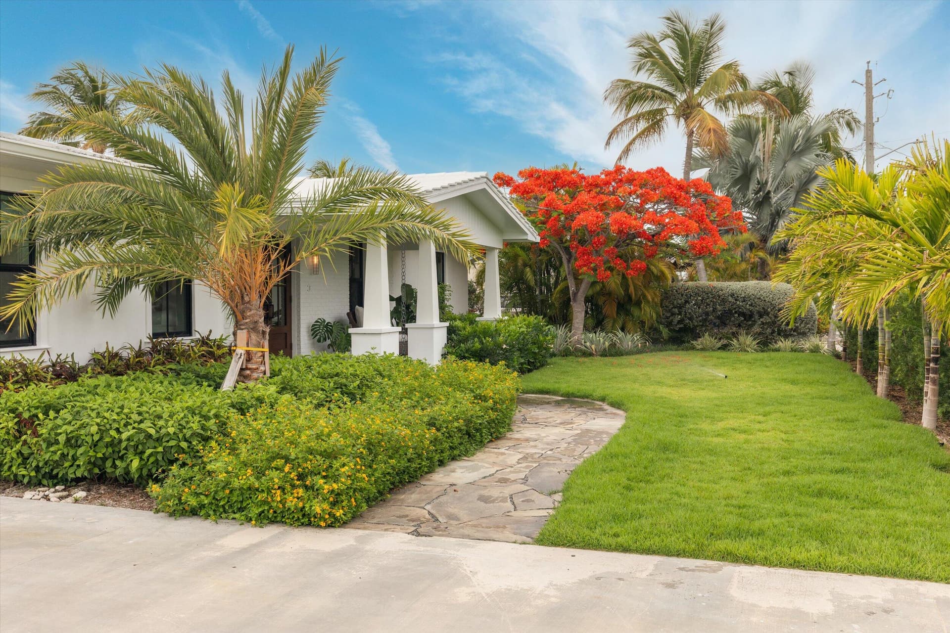 1 Bougainvillea Avenue photo 2