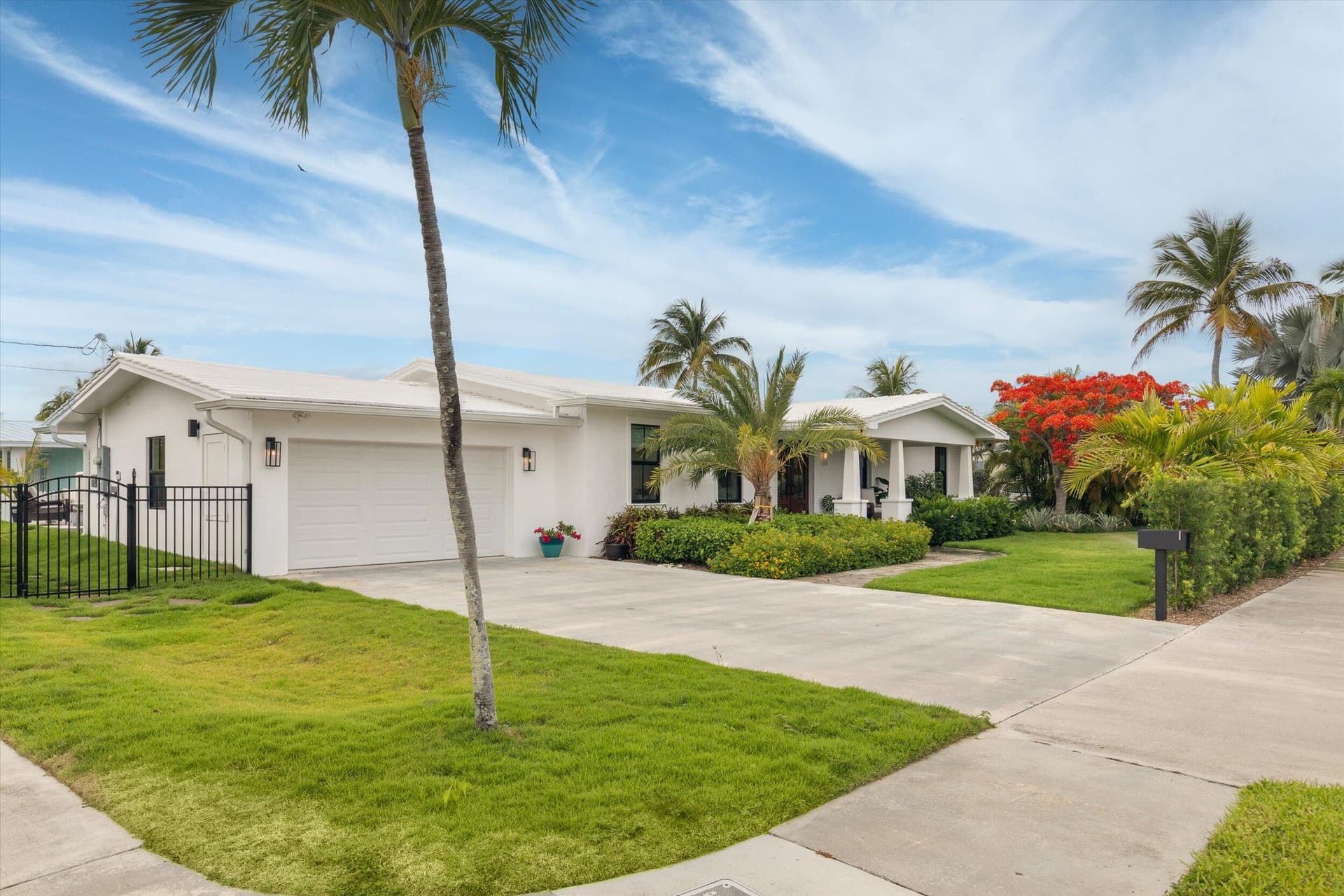 1 Bougainvillea Avenue photo 1