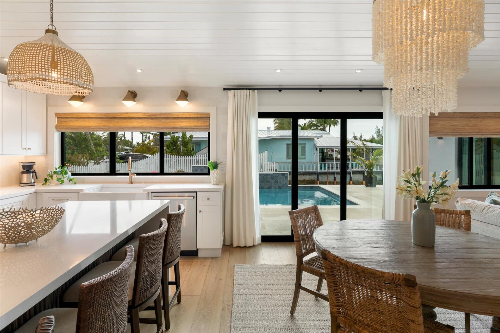 1 Bougainvillea Avenue photo 16