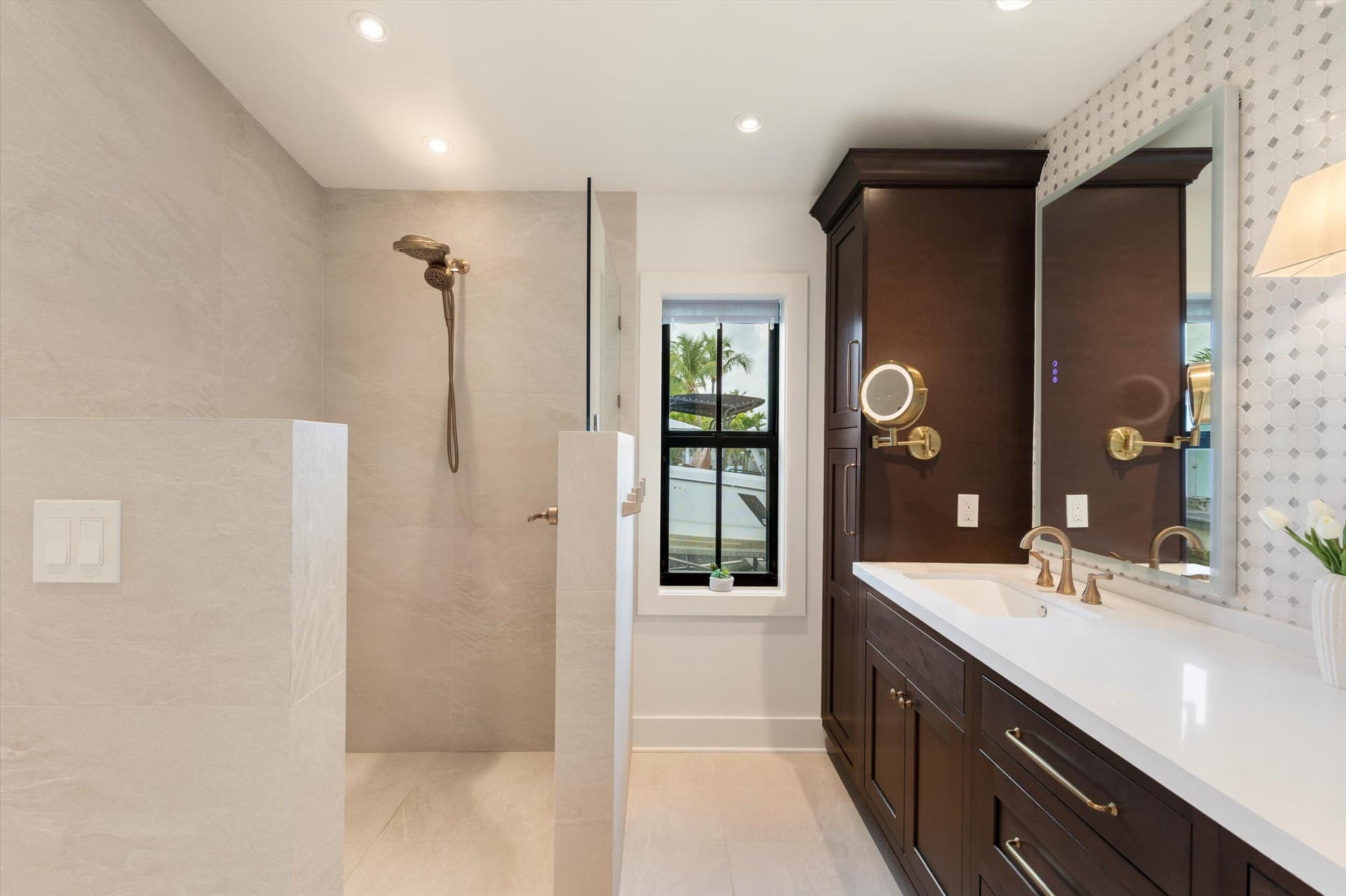 1 Bougainvillea Avenue photo 24