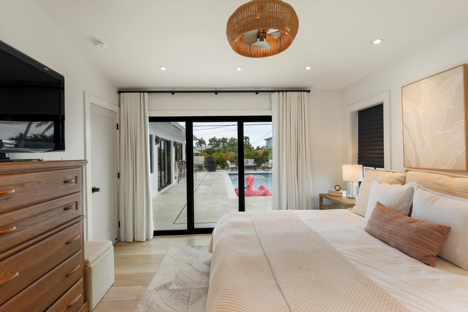 1 Bougainvillea Avenue photo 22