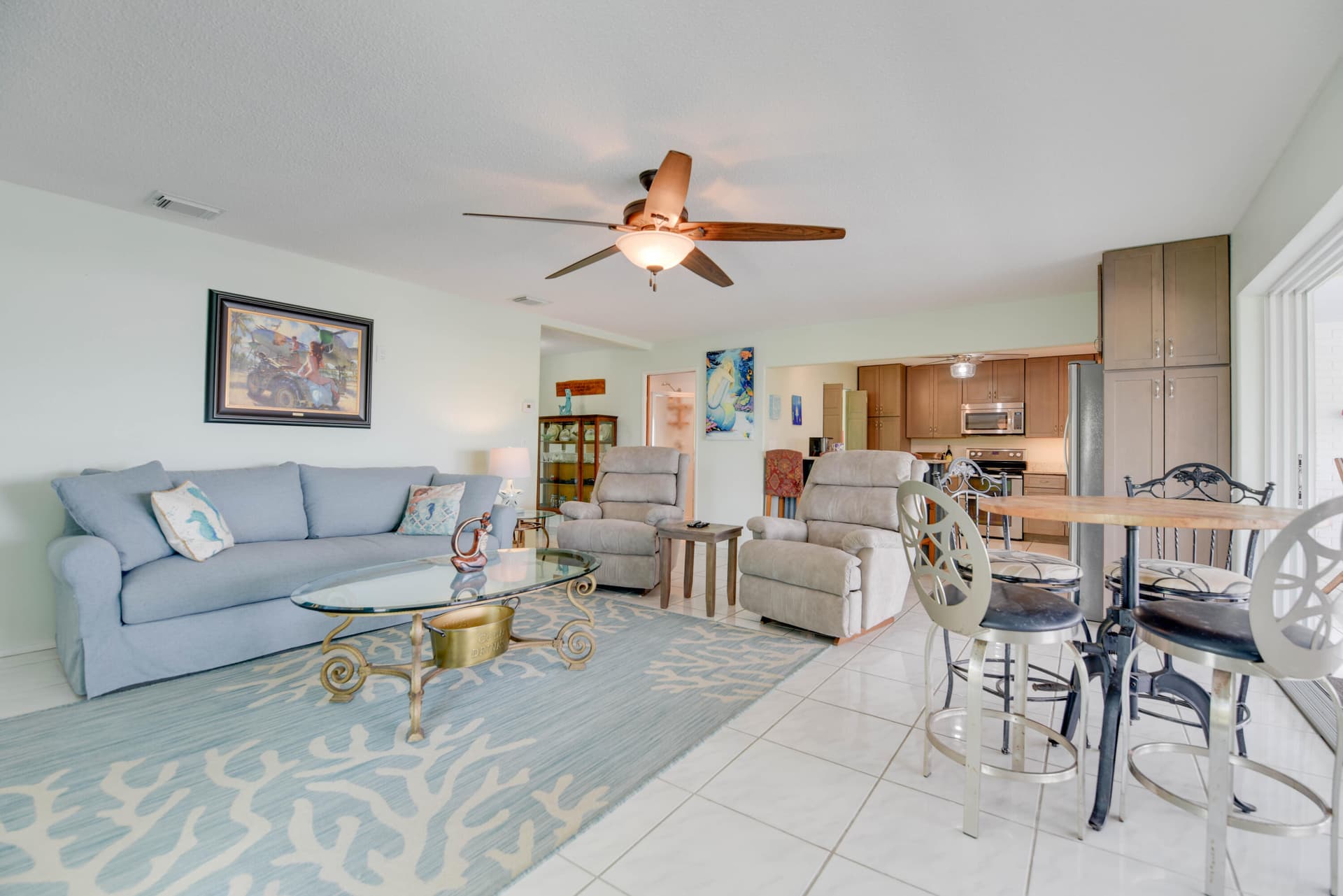887 Bay Drive photo 3