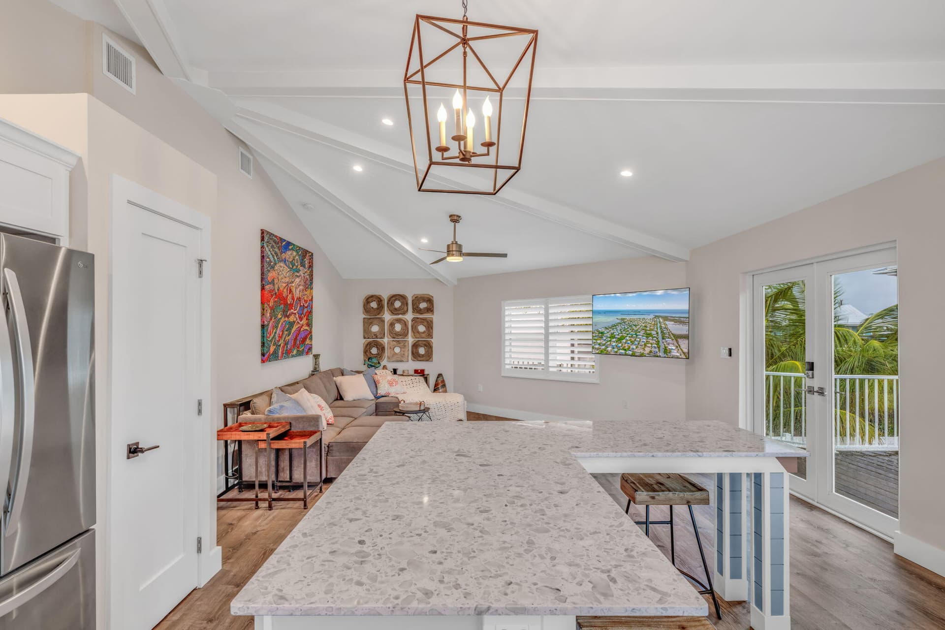 273 Indies Road photo 3