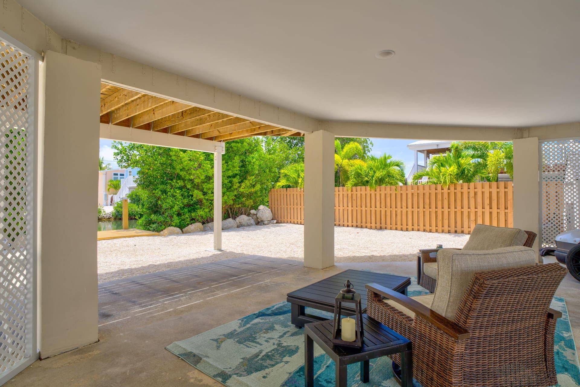 273 Indies Road photo 23