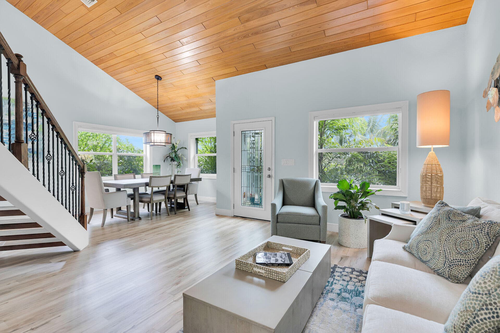180 Ana Court photo 9