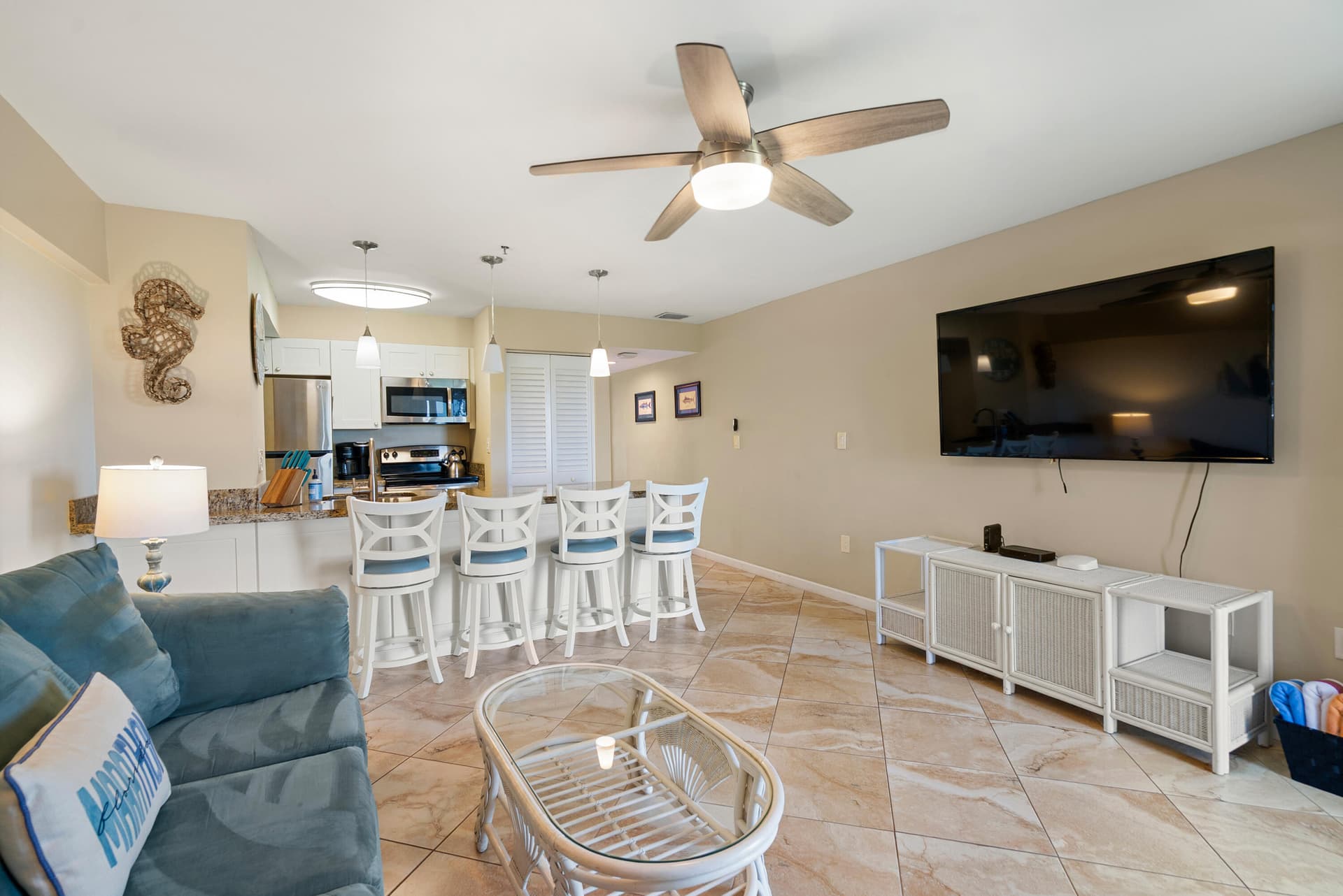 500 Burton Drive 1415 photo 8