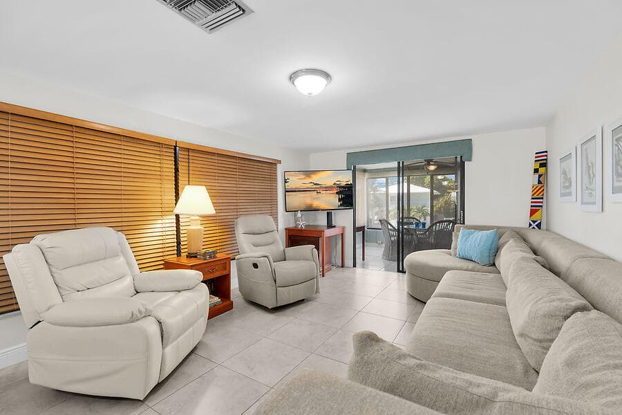 303 Sombrero Beach Road photo 5
