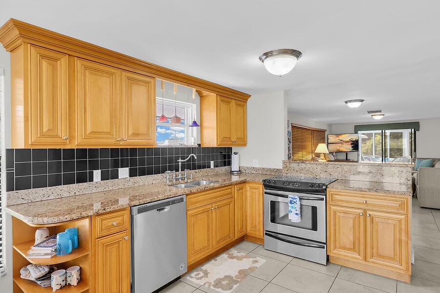 303 Sombrero Beach Road photo 17