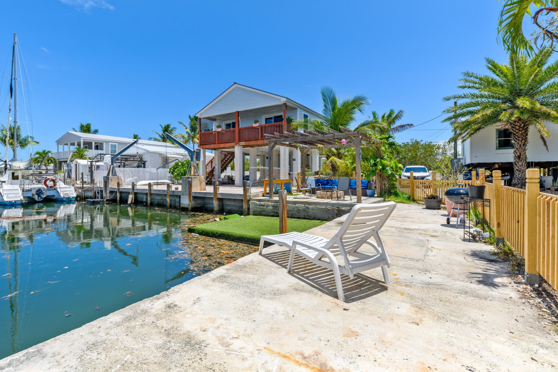 1 Riviera Drive photo 19
