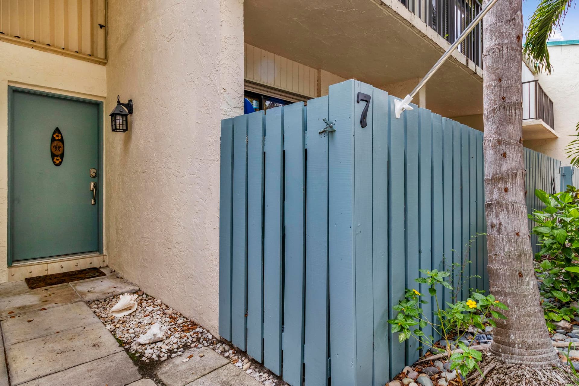 87200 Overseas Highway APT A 7 photo 3