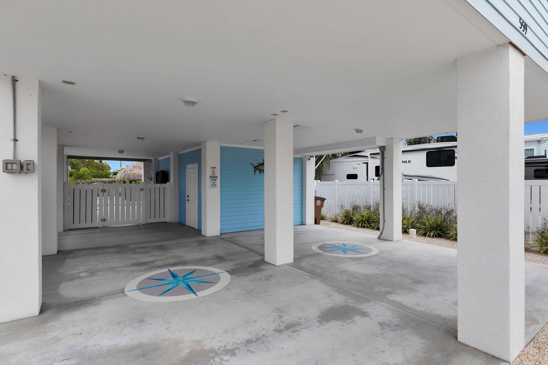 559 Powell Avenue photo 11