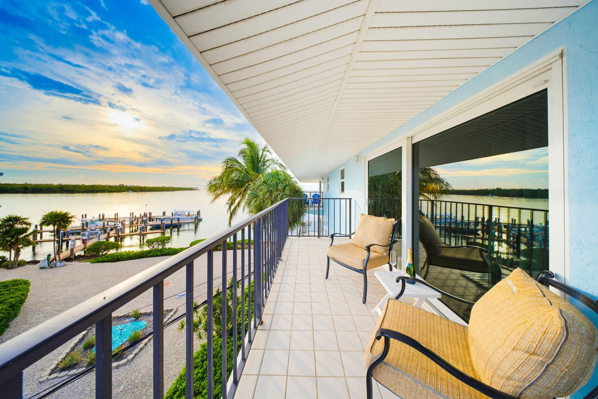 12690 Overseas Highway APT 310 photo 25