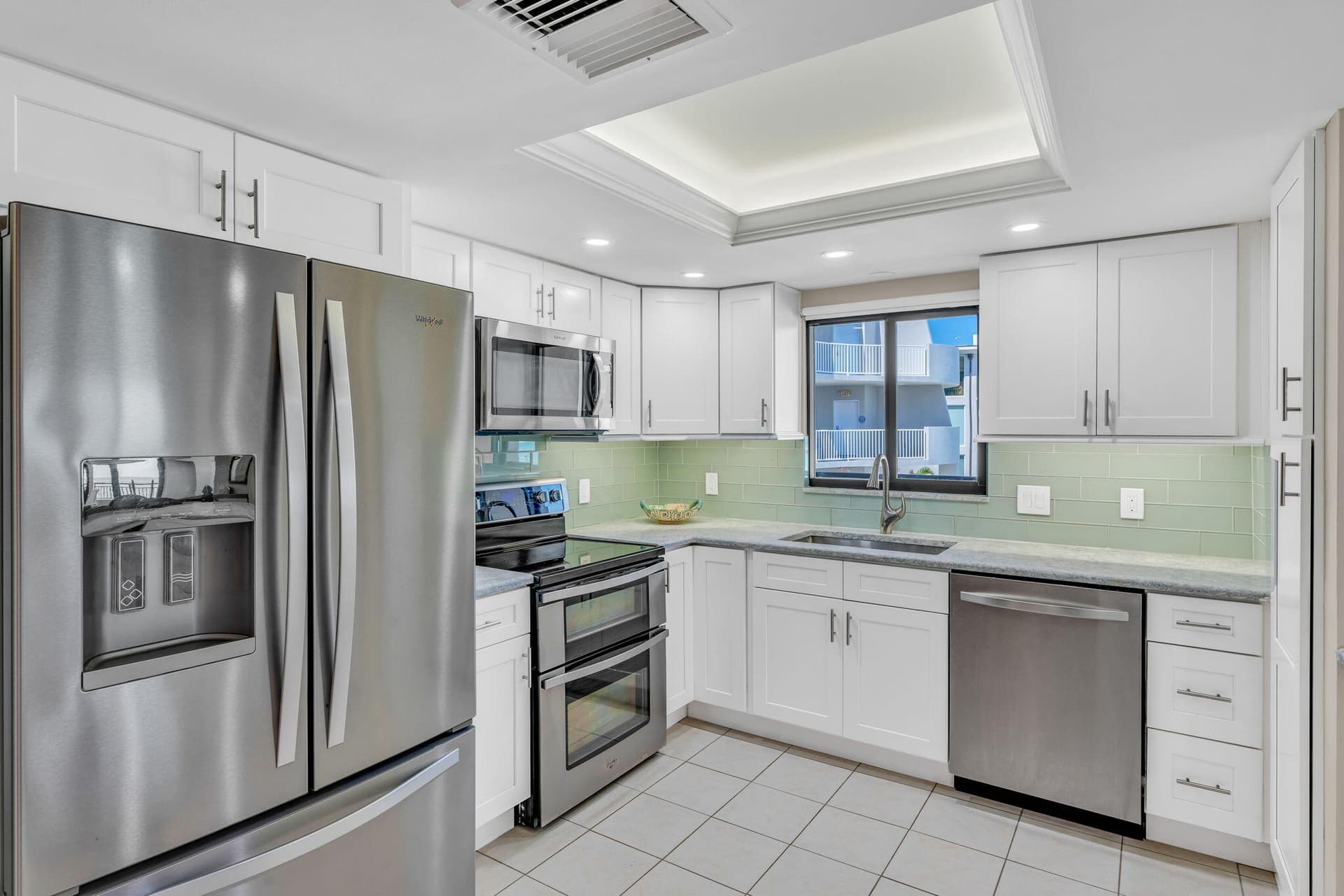 1001 W Ocean Drive 1-202 photo 7