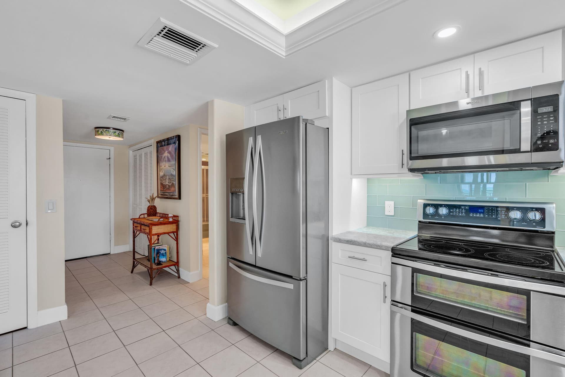 1001 W Ocean Drive 1-202 photo 23