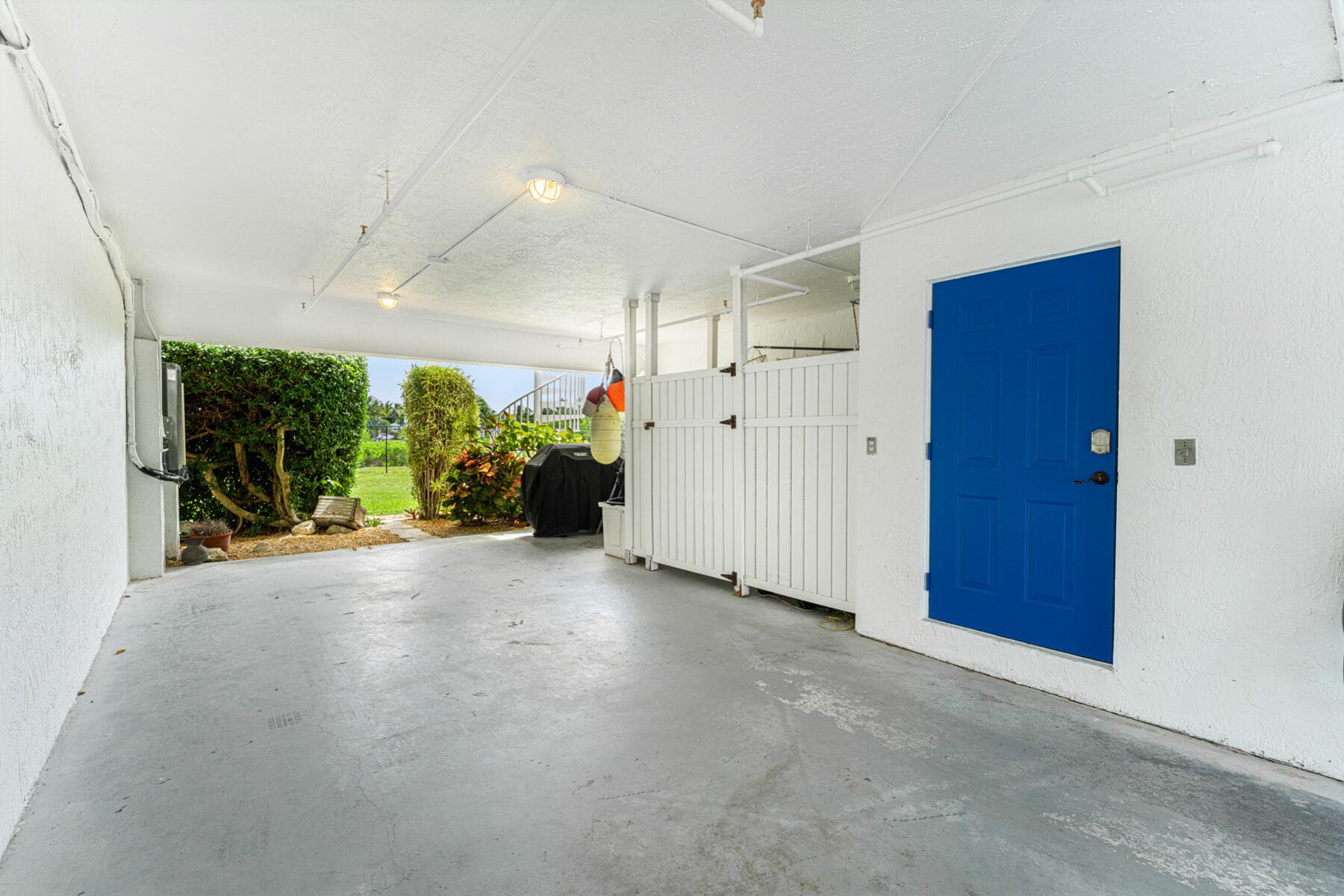 95 Coco Plum Unit Drive 4B photo 8