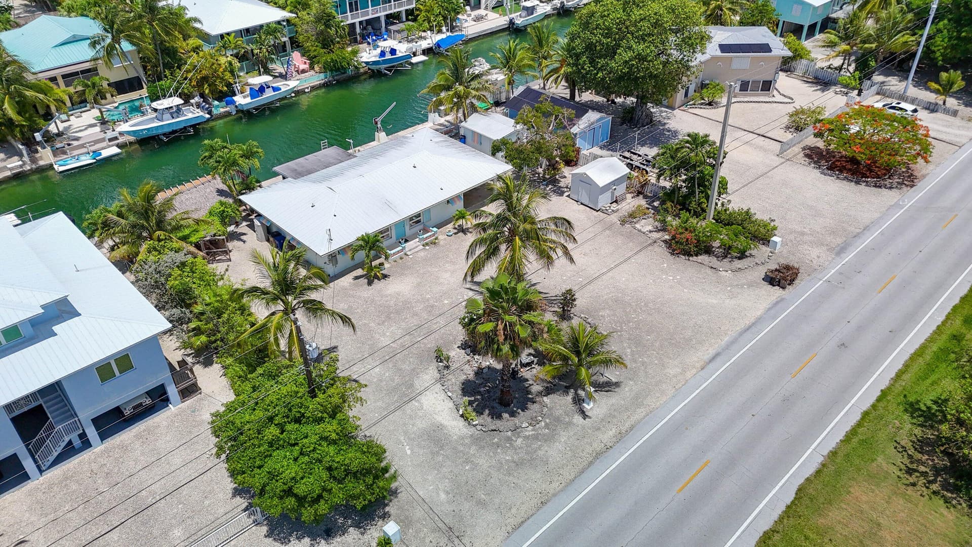 466 W Shore Drive photo 22